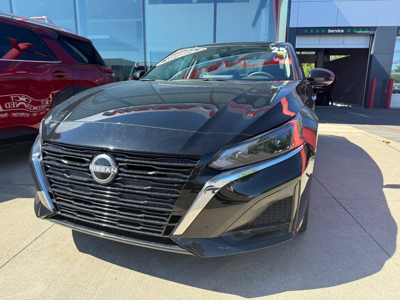 Nissan ALTIMA PLATINUM 2025
