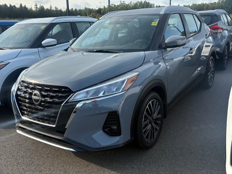 Nissan Kicks Play SV 2025