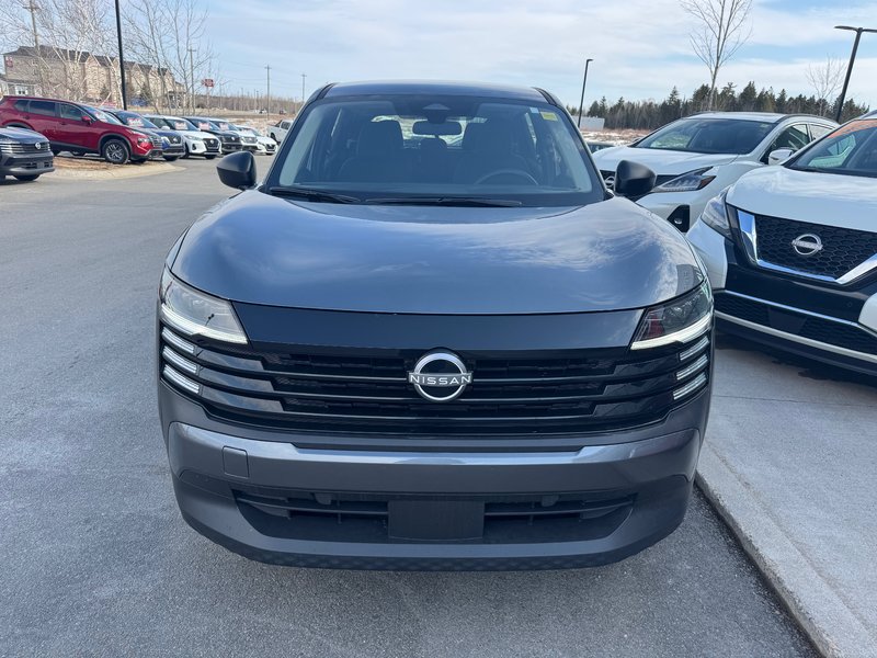 2025 Nissan Kicks S