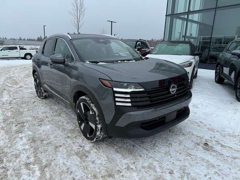 Nissan Kicks SR 2025