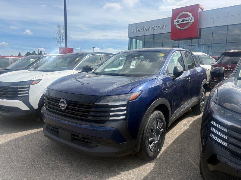 Nissan KICKS S 2026