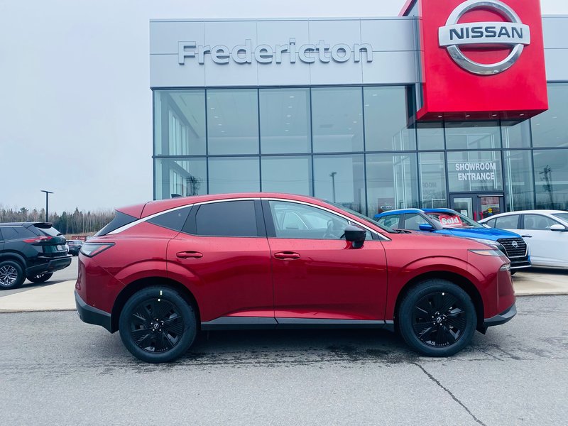 2025 Nissan Murano SV