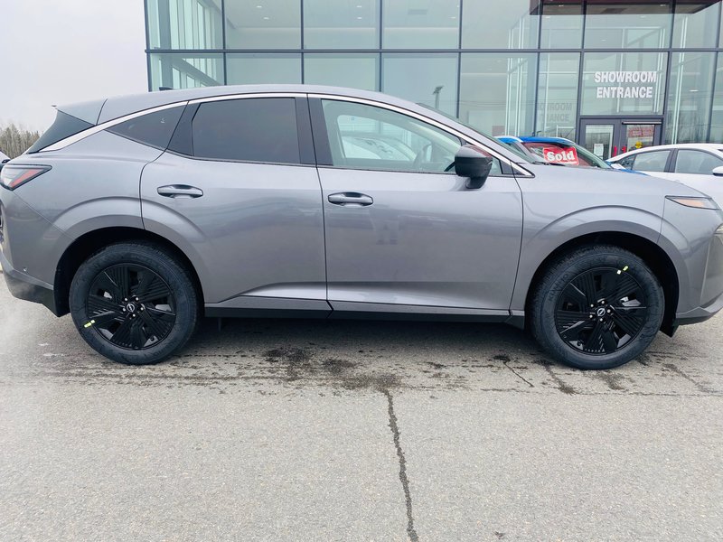 2025 Nissan Murano SV