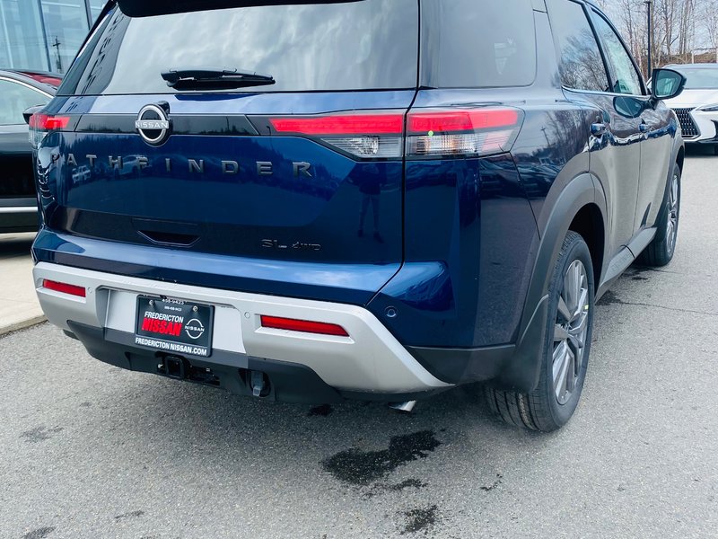 Nissan Pathfinder SL 2025