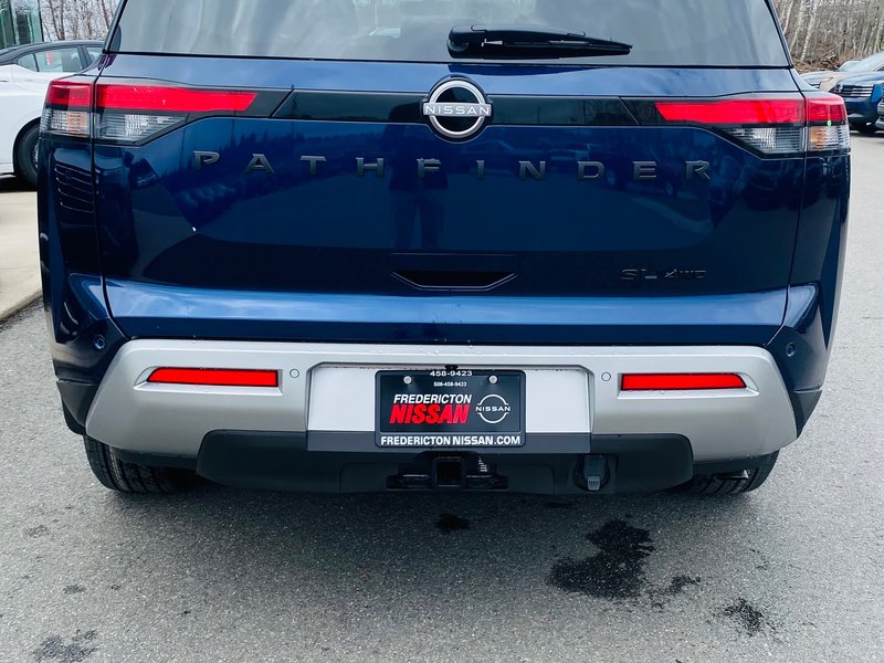 Nissan Pathfinder SL 2025
