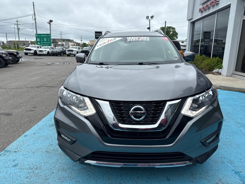 2019 Nissan Rogue SV with tech package