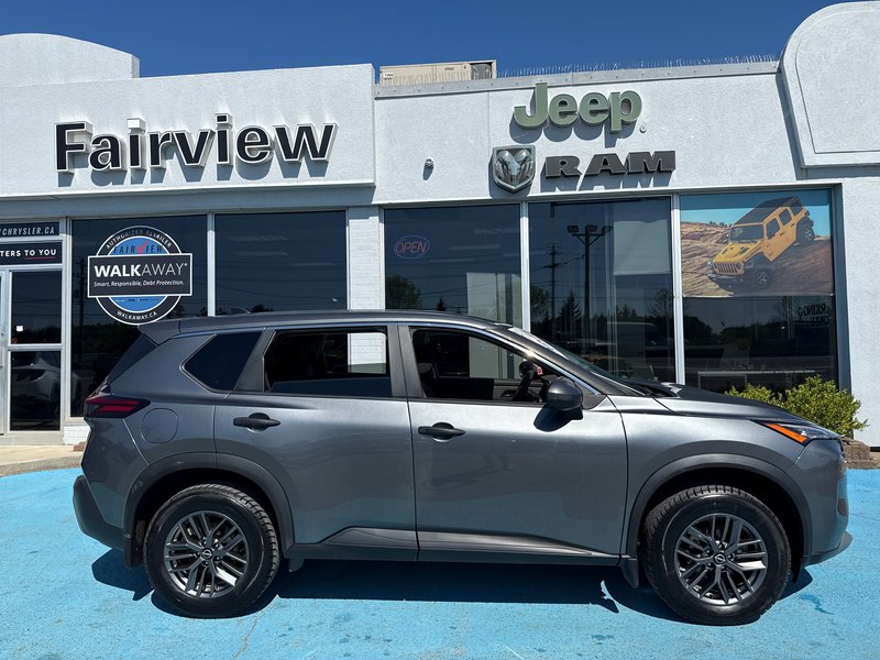 2022 Nissan Rogue S