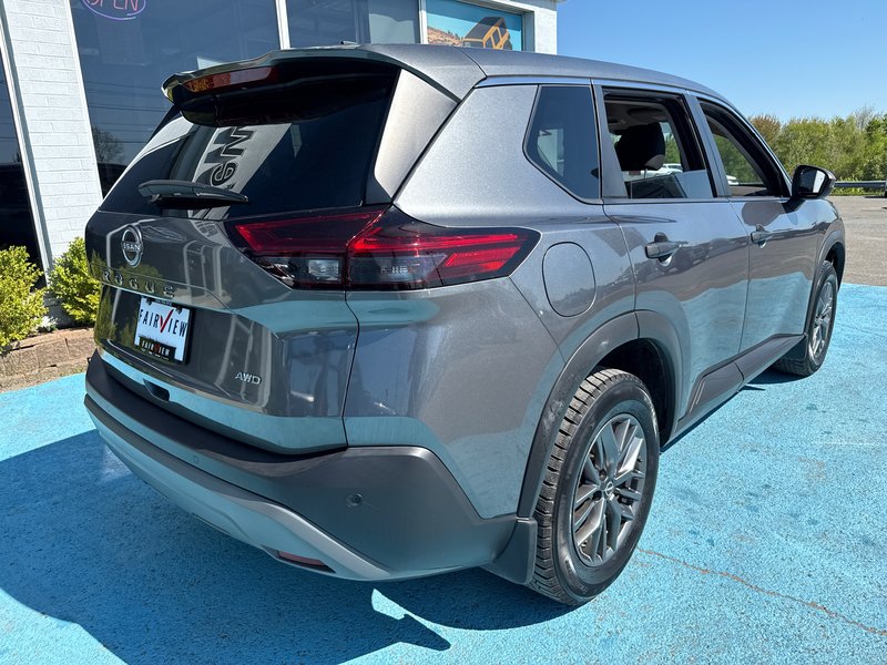2022 Nissan Rogue S