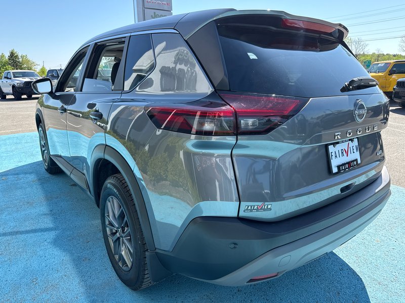 2022 Nissan Rogue S