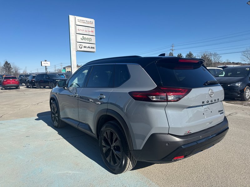 2023 Nissan Rogue SV midnight edition Fully loaded, leather sunroof, NAV black edition 360 camera cameras