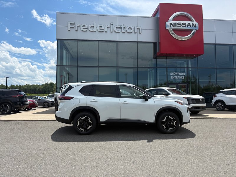 Nissan Rogue MIDNIGHT EDITION 2025