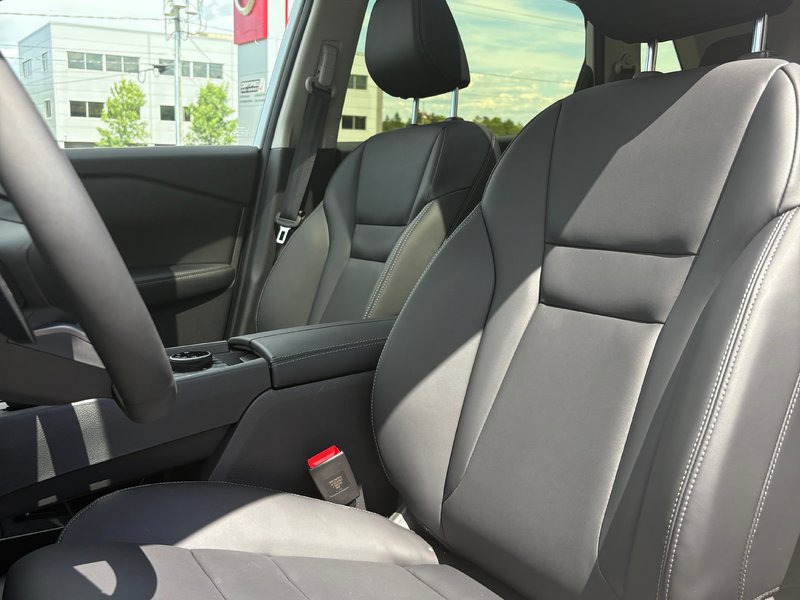 Nissan Rogue MIDNIGHT EDITION 2025