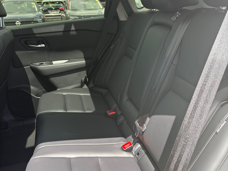 Nissan Rogue MIDNIGHT EDITION 2025