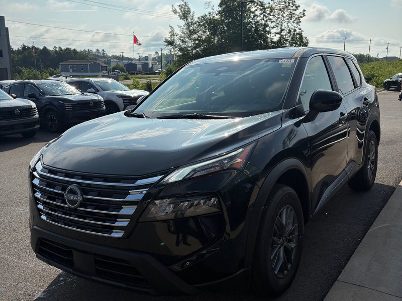 Nissan Rogue S 2025