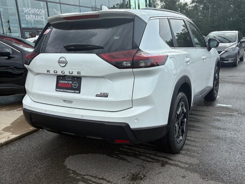 Nissan Rogue MIDNIGHT EDITION 2025