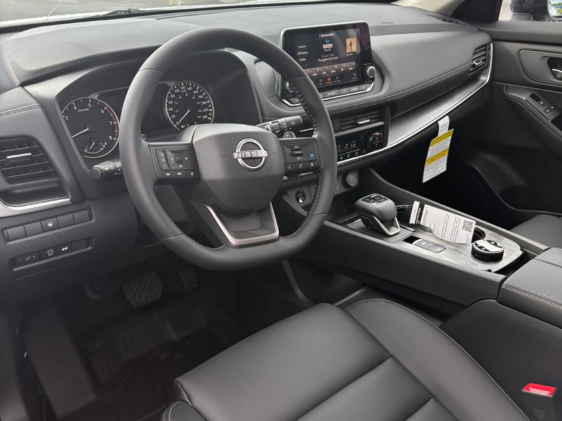 Nissan Rogue MIDNIGHT EDITION 2025
