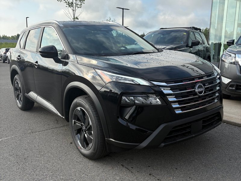 2025 Nissan Rogue SV MOONROOF