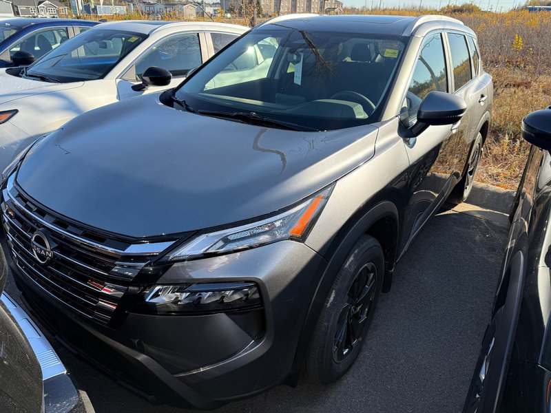 2026 Nissan ROGUE SV MOONROOF