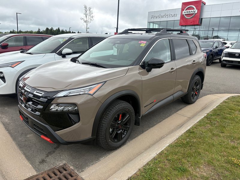 Nissan ROGUE ROCK CREEK 2026