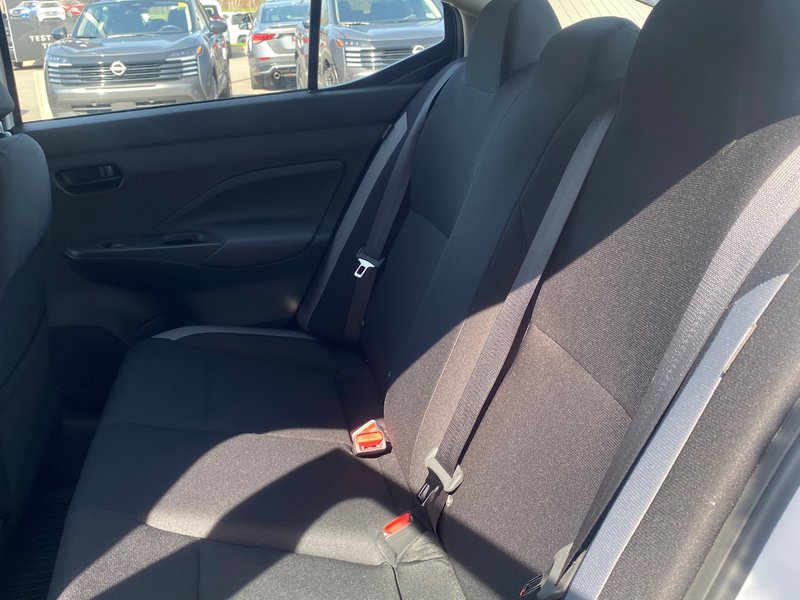 Nissan Versa S 2025