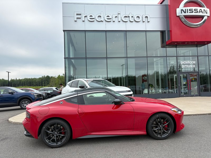 2025 Nissan Z PERFORMANCE
