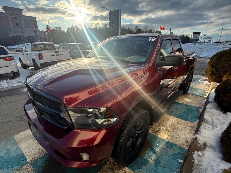 2019 Ram 1500 CLASSIC EXPRESS
