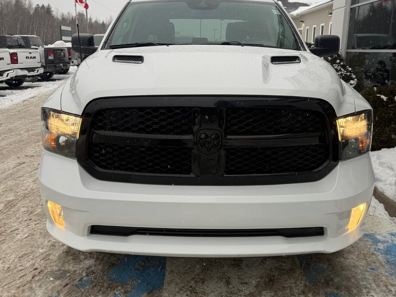 Ram 1500 Classic EXPRESS 2020