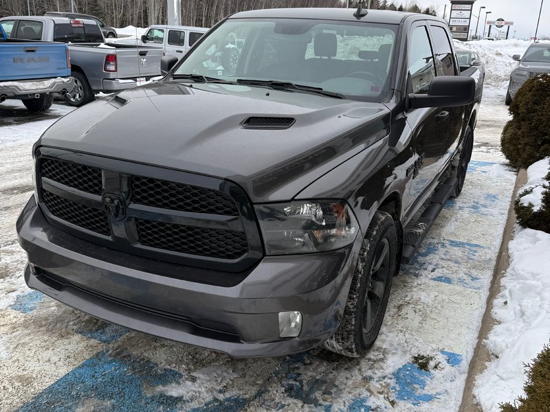 Ram 1500 Classic EXPRESS 2020