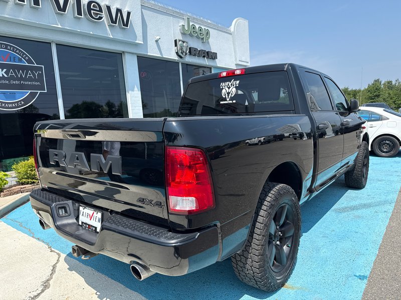 2020 Ram 1500 Classic Express V8 upgraded tires, levelling kit, blackout edition