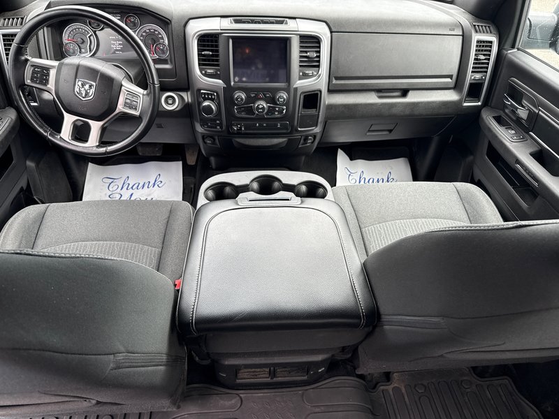 2021 Ram 1500 Classic Warlock   8 inch apple CarPlay V8