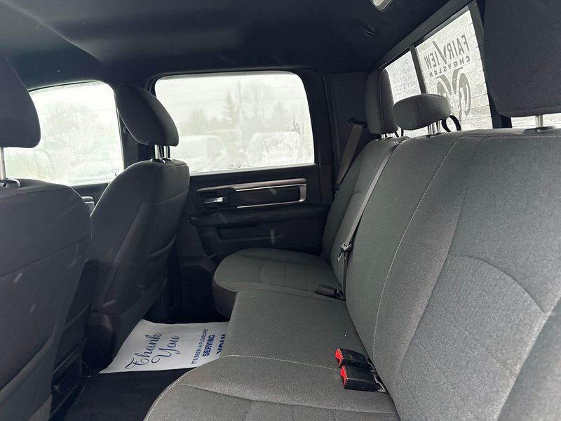 2021 Ram 1500 Classic Warlock Navigation push button start new Al train tires two year new motor vehicle