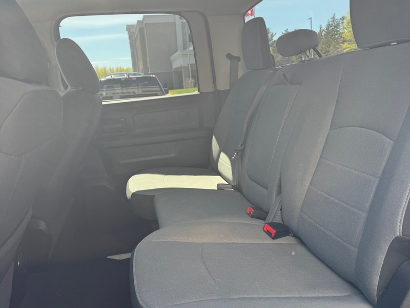 2022 Ram 1500 Classic EXPRESS