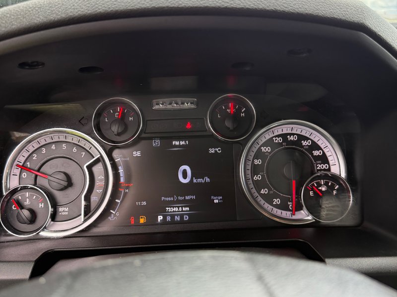 2022 Ram 1500 CLASSIC SLT 3.6L V6 CLASSIC