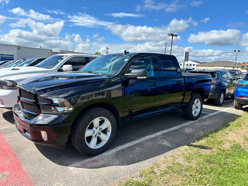 2023 Ram 1500 Classic SLT