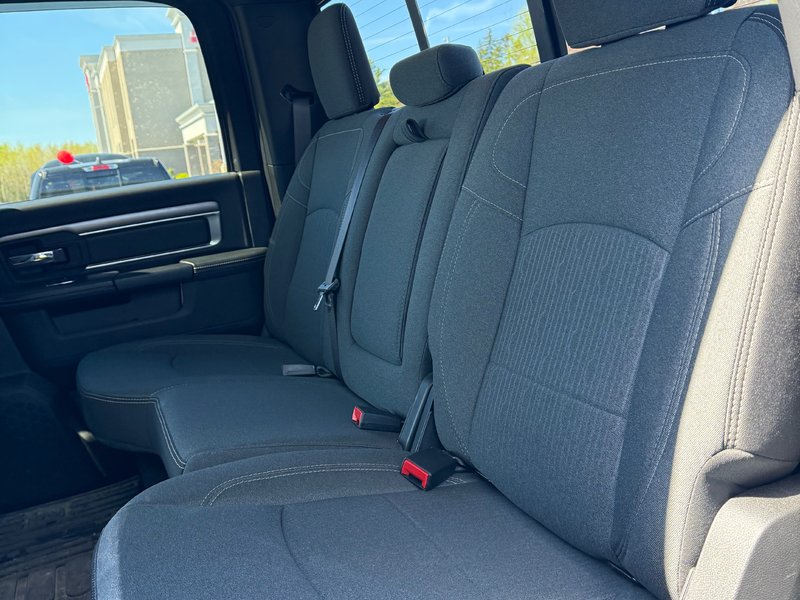 2023 Ram 1500 Classic WARLOCK