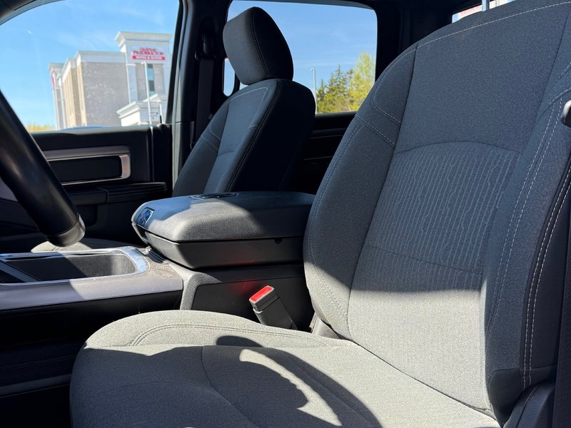2023 Ram 1500 Classic WARLOCK