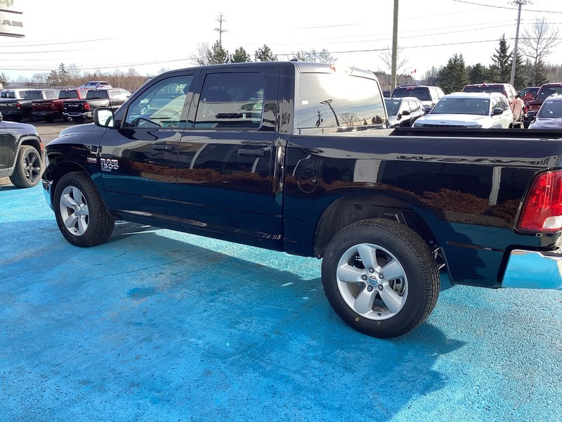 2024 Ram 1500 Classic TRADESMAN