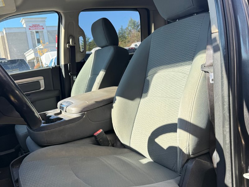 2016 Ram 1500 SLT