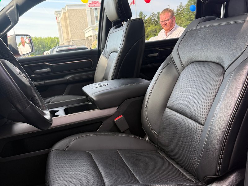 2019 Ram 1500 SPORT