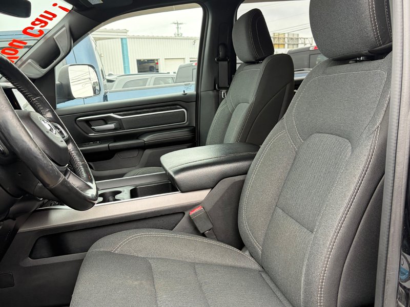 2019 Ram 1500 BIG HORN BIG HORN NIGHT EDITION! NEW TIRES AND BRAKES!