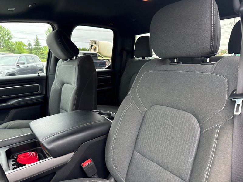 Ram 1500 Big Horn level two sport package 2020