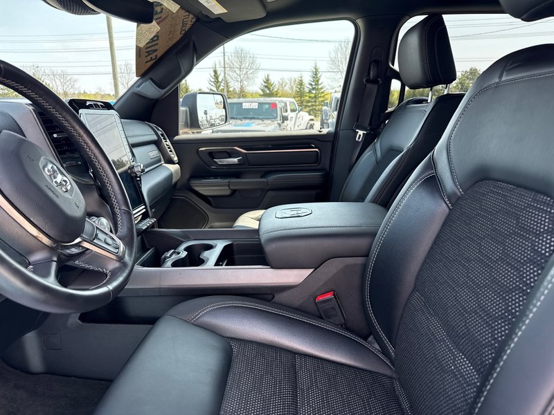 2022 Ram 1500 Sport New tires 12 inch screen, heated seat, seats, heated string, etc.