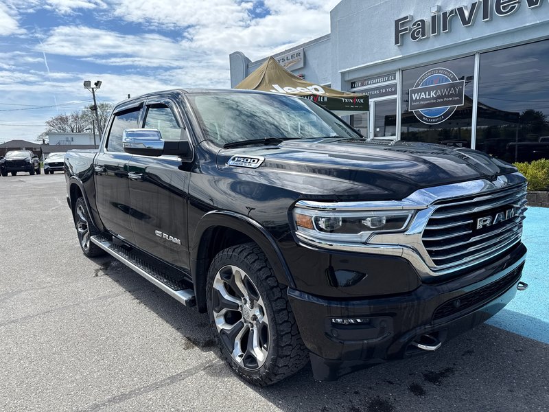 2022 Ram 1500 Limited Longhorn Fully loaded hard Tonnele cover, upgraded tires, cool seating heated seating 12 inch screen, etc.