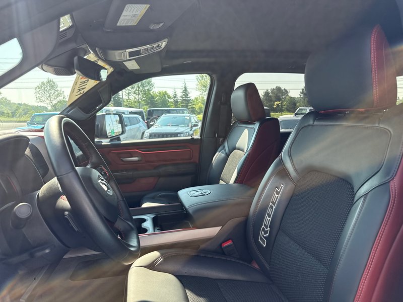 2023 Ram 1500 Rebel Fully loaded with panoramic roof, Harman/ Kardon  auto
