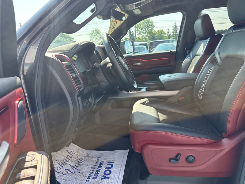 2023 Ram 1500 Rebel Fully loaded with panoramic roof, Harman/ Kardon  auto