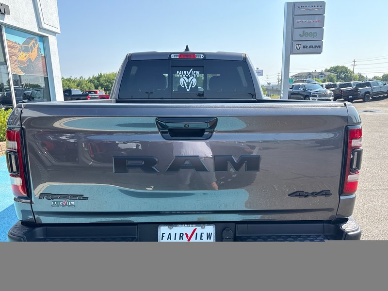 2023 Ram 1500 Rebel Fully loaded with panoramic roof, Harman/ Kardon  auto