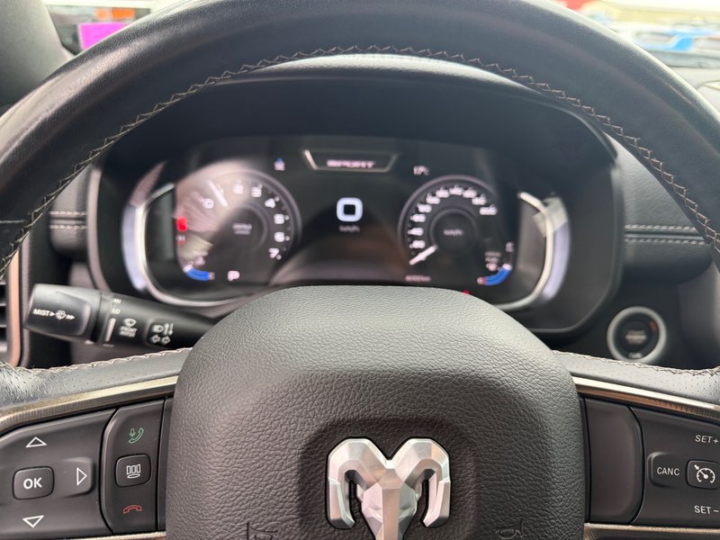 2023 Ram 1500 SPORT