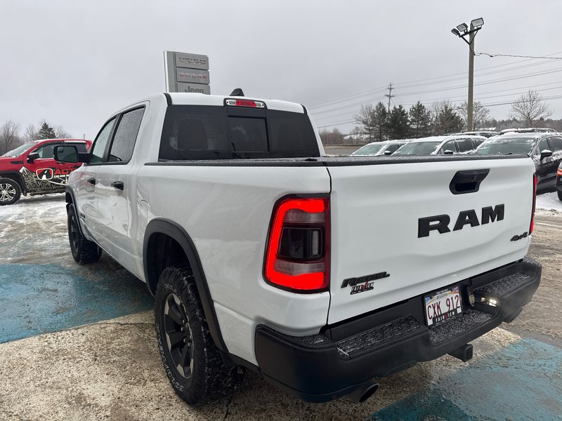 2023 Ram 1500 Rebel Fully loaded, dual panoramic roof heated cooled, seating upgraded audio system!!!!