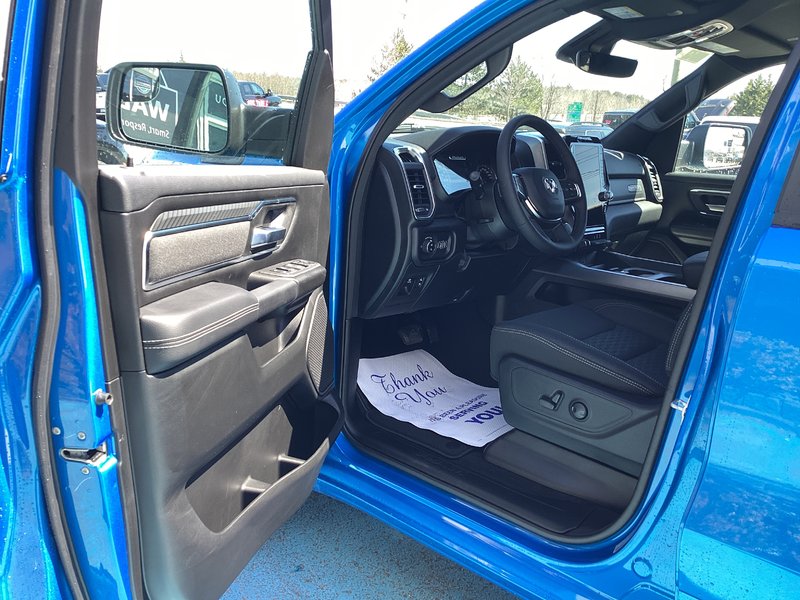 2025 Ram 1500 BIG HORN