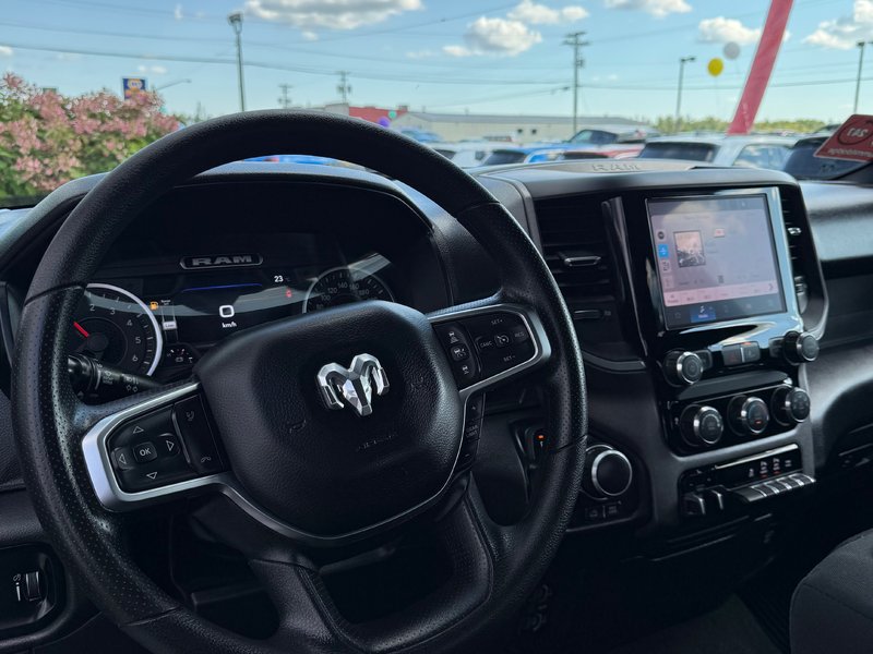2025 Ram 1500 WARLOCK ONLY 4,000KM! ORIGINAL MSRP $73,705. SAVE $15,000!